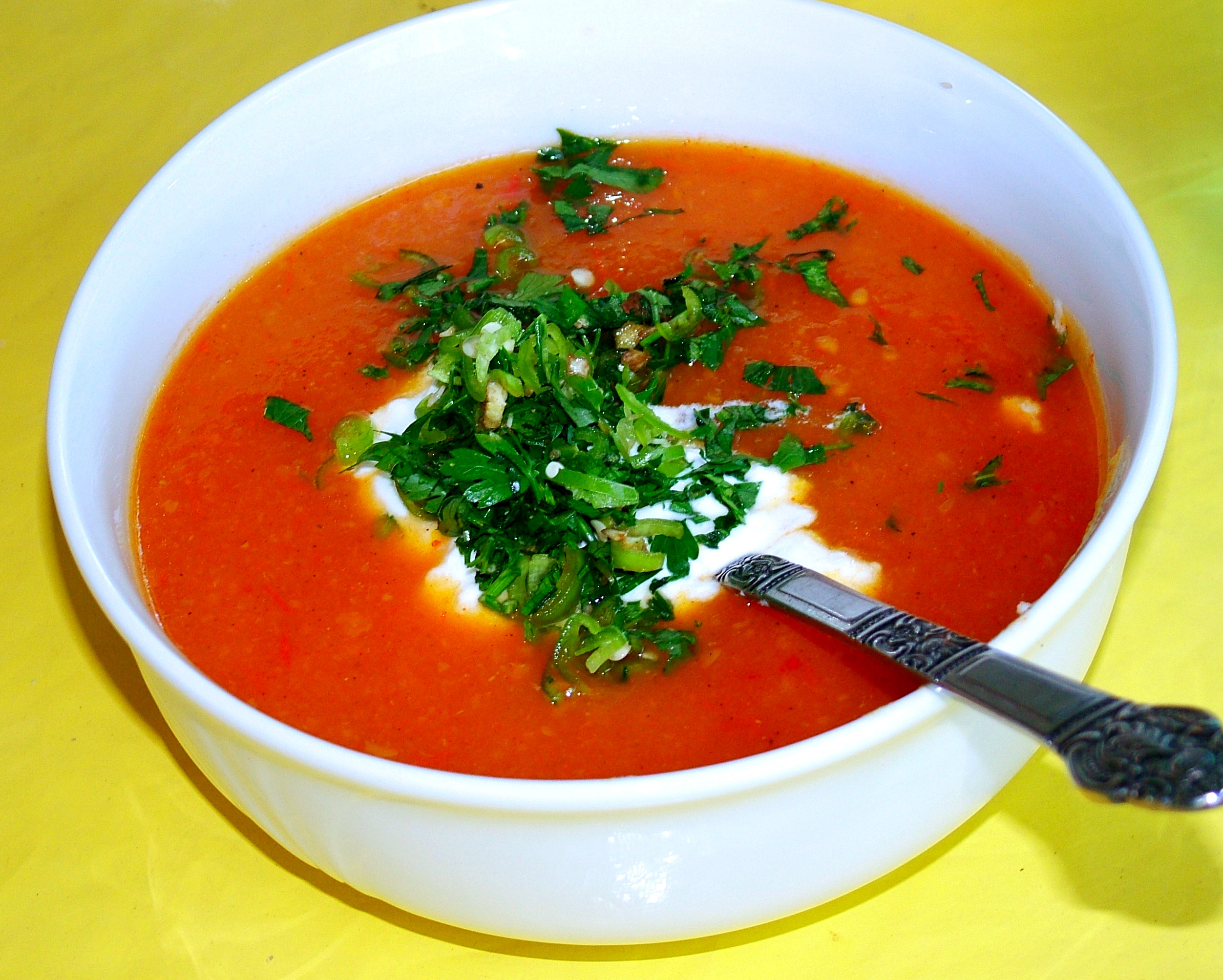 מרק עגבניות מוקרם עם דוחן